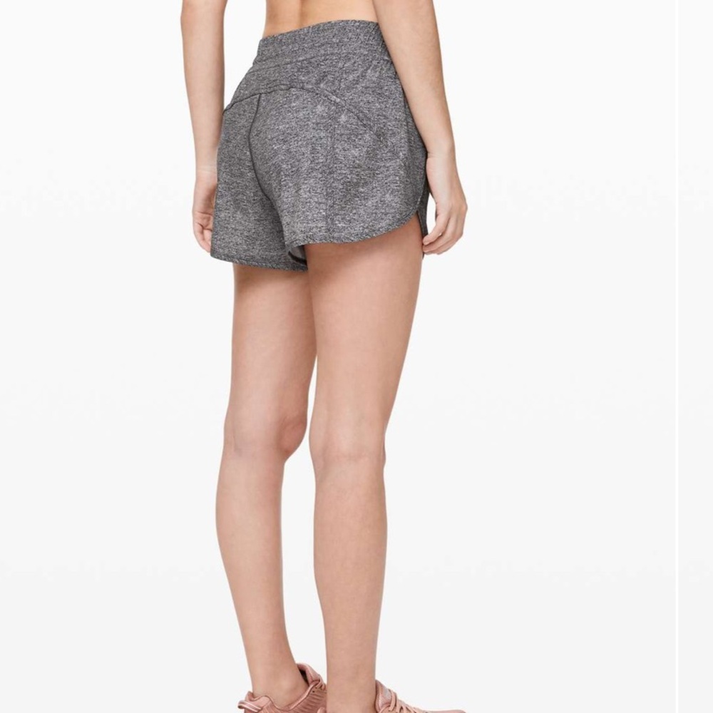 Lululemon Athletica Gray Athletic Shorts with Elastic Waistband - Picture 2 of 9